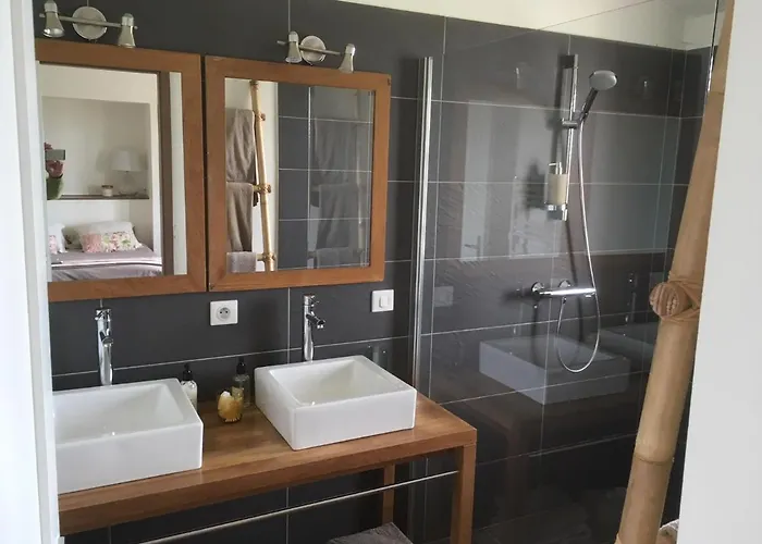 B&B La Bastide Rouge 3*